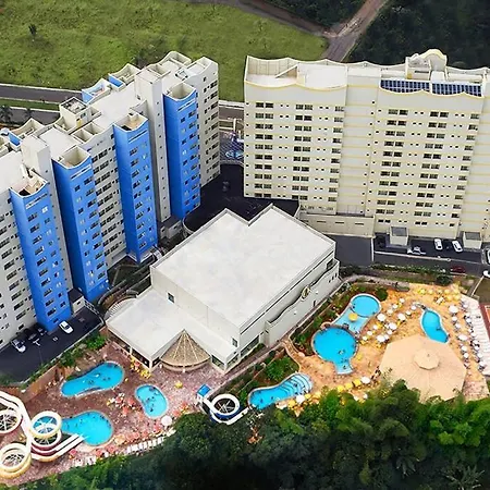Golden Dolphin Grand Hotel - Apartamento Com Vista Caldas Novas Exterior photo